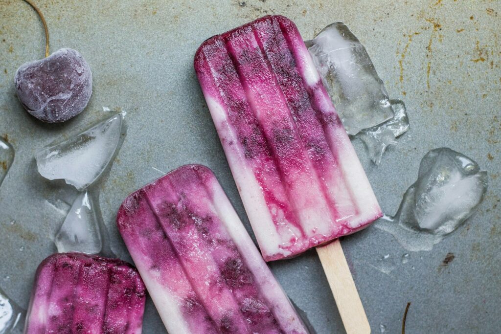 two popsicles of bluberry